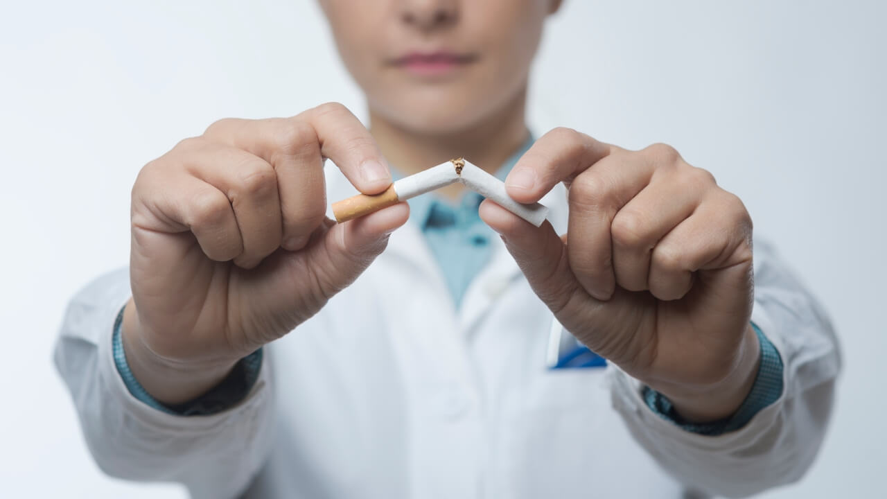 抽菸確實可能影響植牙治療的成功率。
